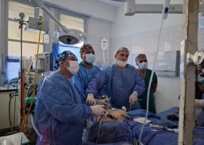 El Hospital San Bernardo realizó con éxito la primera prostatectomía radical laparoscópica en el ámbito de la salud pública de Salta